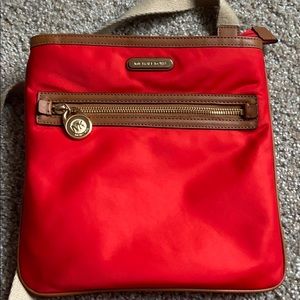 MICHAEL KORS CROSS BAG
